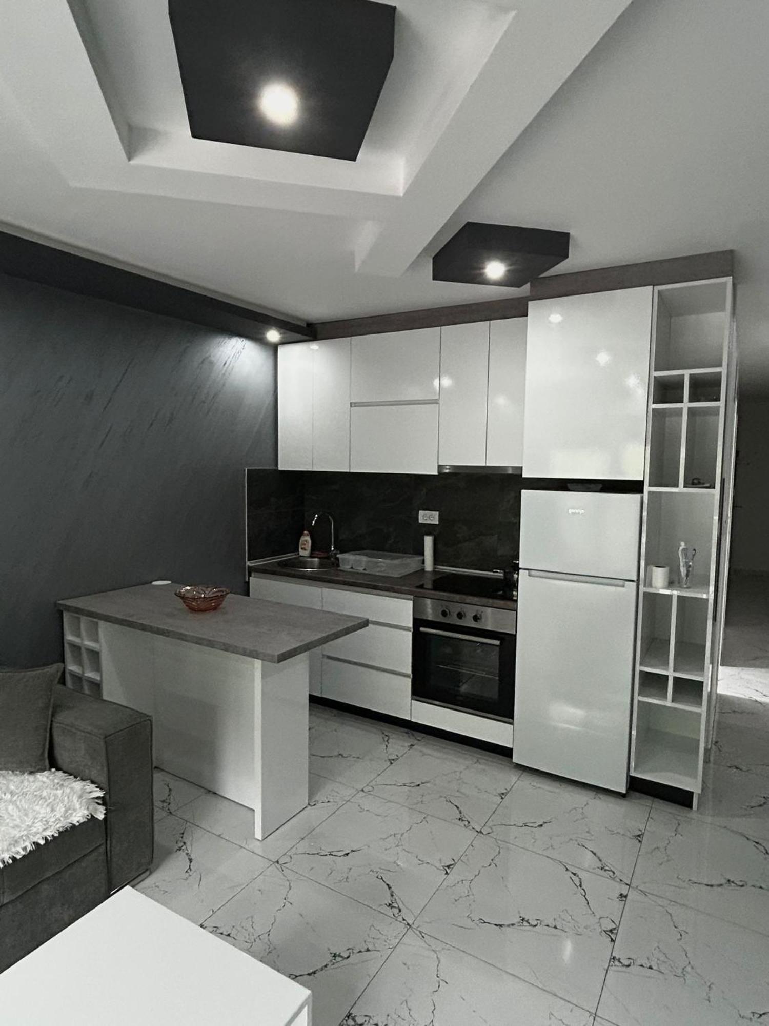 Zlatna Plaza Apartment